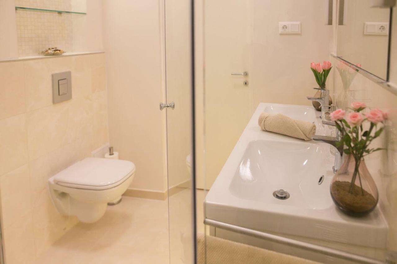 PANNI LUXURY Apartment next to Gozsdu garden Budapest Extérieur photo