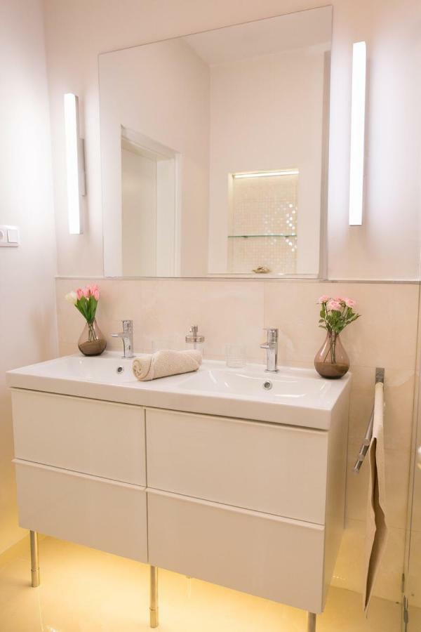 PANNI LUXURY Apartment next to Gozsdu garden Budapest Extérieur photo